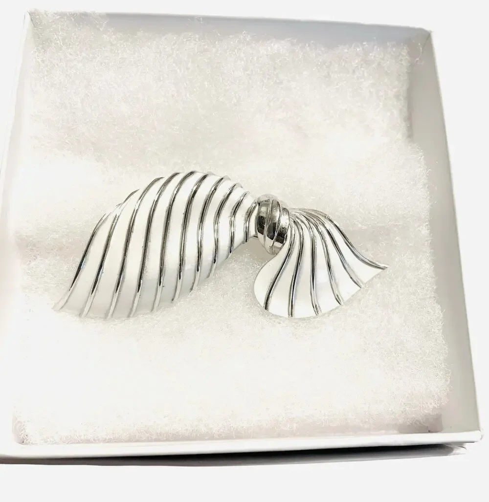 Crown Trifari Vintage White Enamel and Silver Tone Ribbon Bow Brooch Vintage